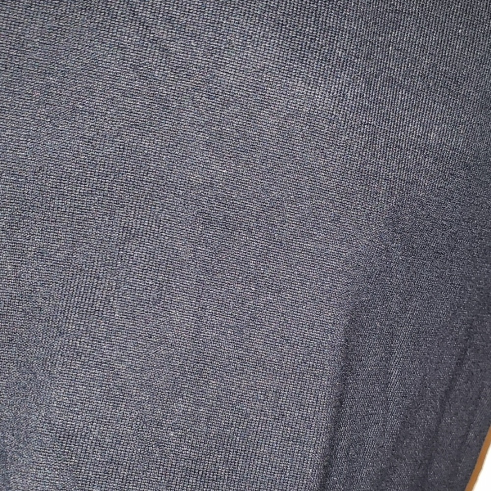 Sweater - Picture 5 of 5
